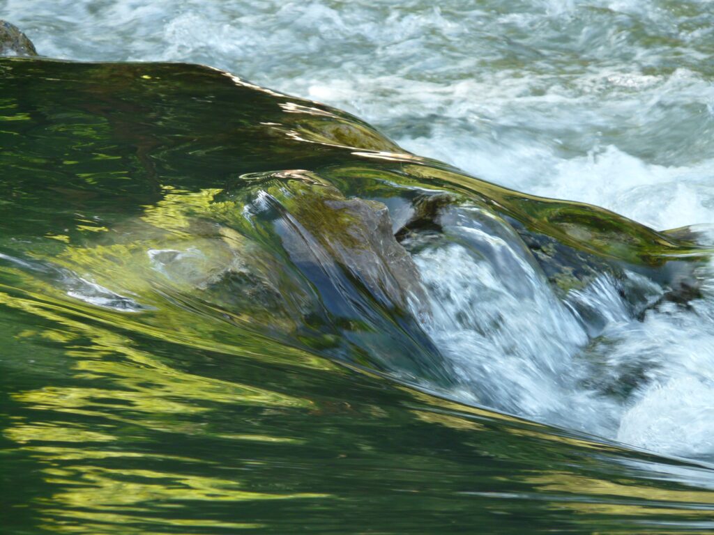 sea-water-nature-rock-waterfall-cold-1157721-pxhere.com
